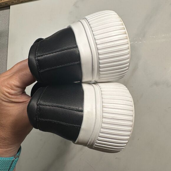 J/Slides Women's Willa Black Leather Platform Modern Slip On Loafer Size 7 - Picture 10 of 13